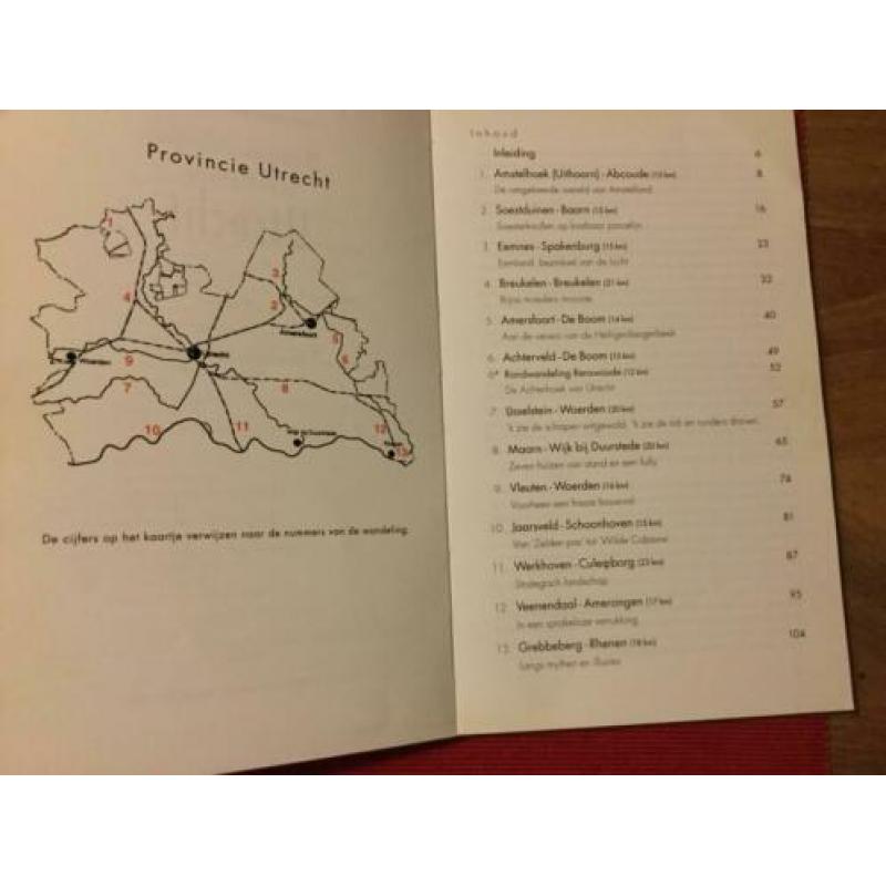 Roel Sluis e.a., 13 dagwandelingen in de provincie Utrecht.