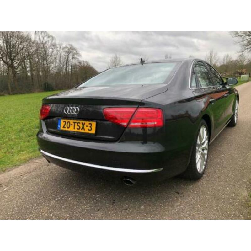 Audi A8 4.2 FSI Quattro Pro-Line + " Zeer Mooi "
