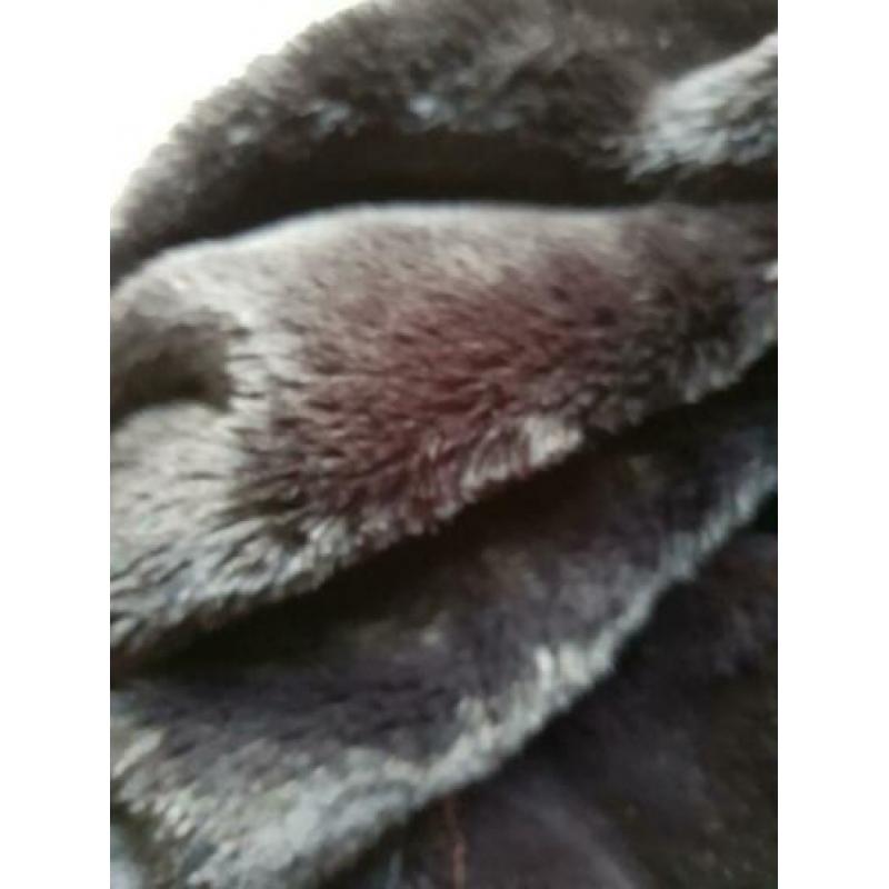 Faux fur stola