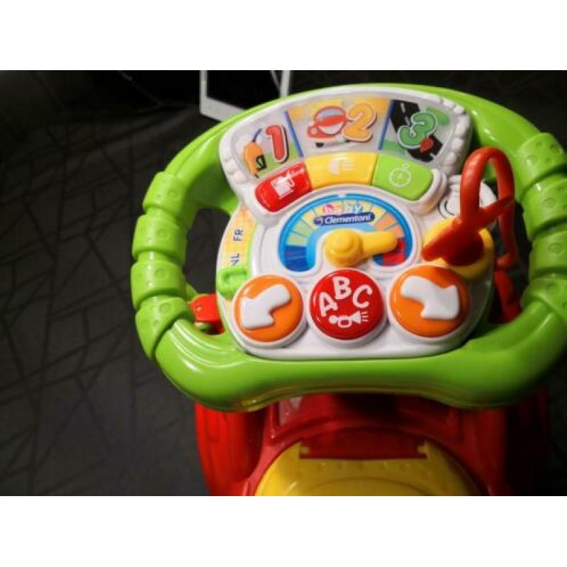 Clementoni Nicolas de sprekende loopwagen