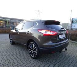 Nissan Qashqai 1.6 Tekna 1e eigenaar / standkachel / trekhaa