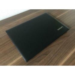 Lenovo laptop ( 2,5Ghz 7th gen i5 - SSD)