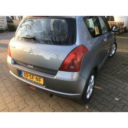 Suzuki Swift 1.3 3D 2005 Grijs
