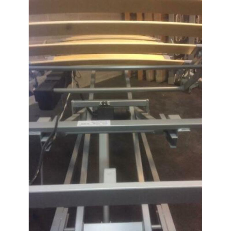 Verzorgingsbed lift 90/200