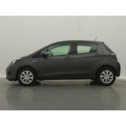 Toyota Yaris 1.5 Full Hybrid Aspiration (bj 2013, automaat)