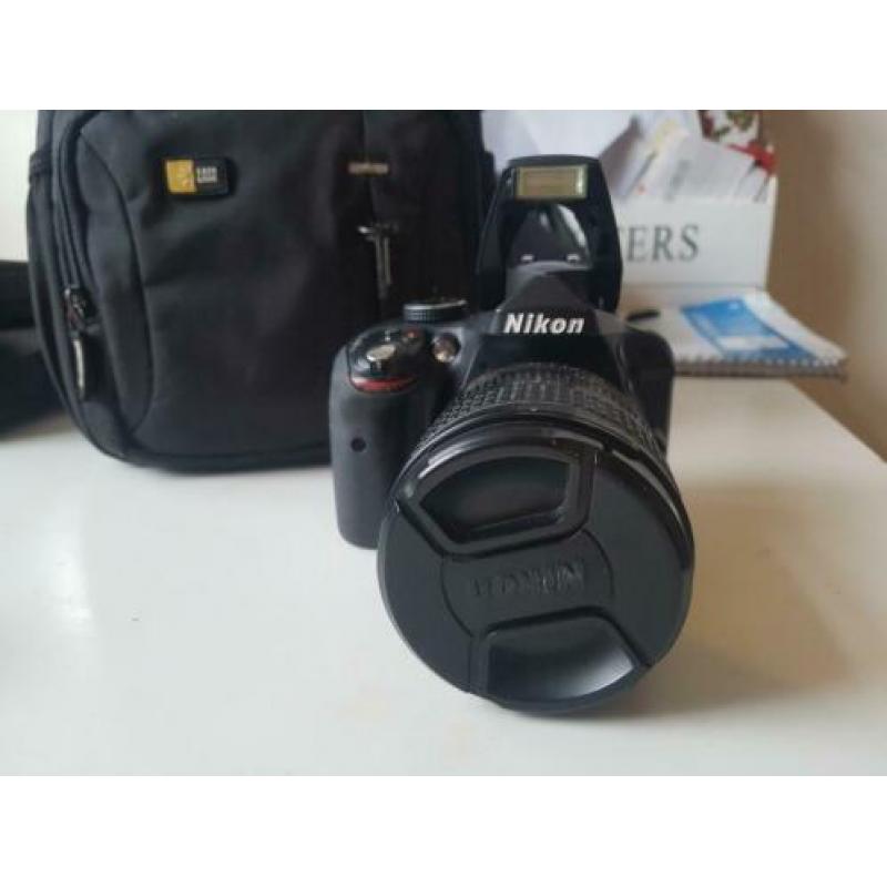 Nikon D3300 + twee lenzen