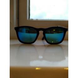 Ray-Ban zonnebril 4187 Chris Blue Velvet