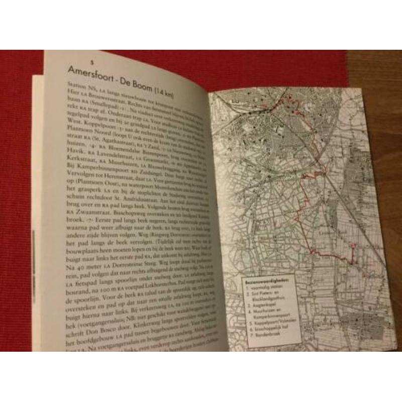 Roel Sluis e.a., 13 dagwandelingen in de provincie Utrecht.