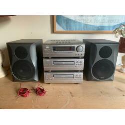 Denon UDRA-77 Stereoset te koop (CD-sleuf kapot)