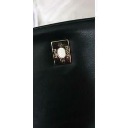 Chanel flap bag tas zwart chain ketting CC button patch