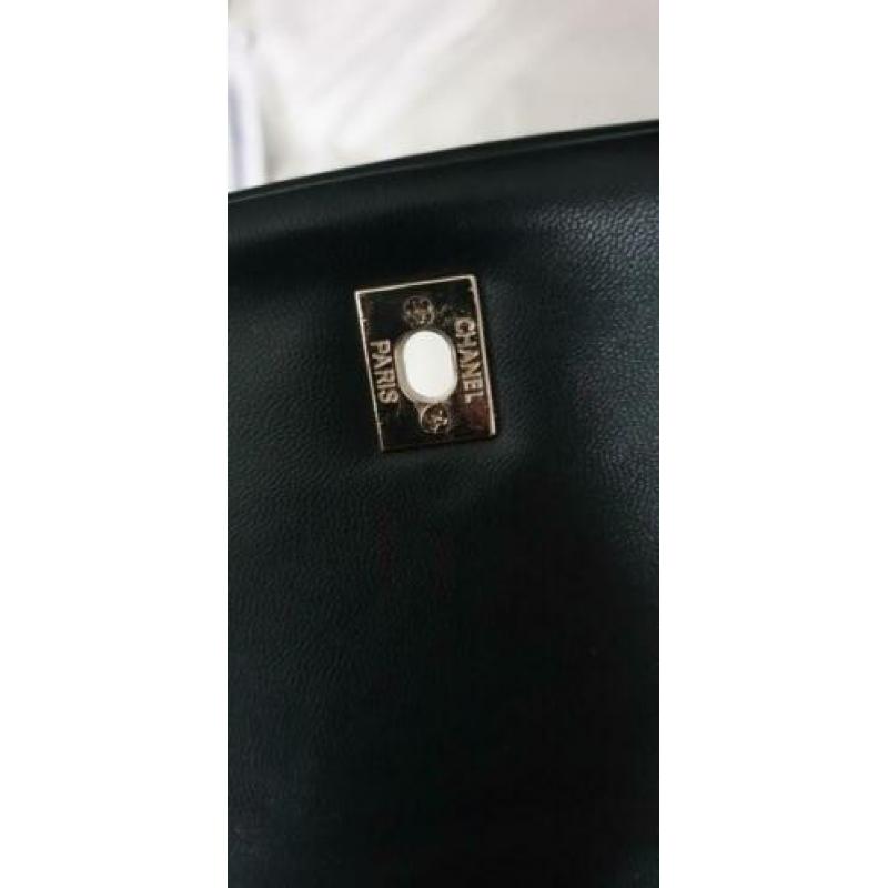 Chanel flap bag tas zwart chain ketting CC button patch