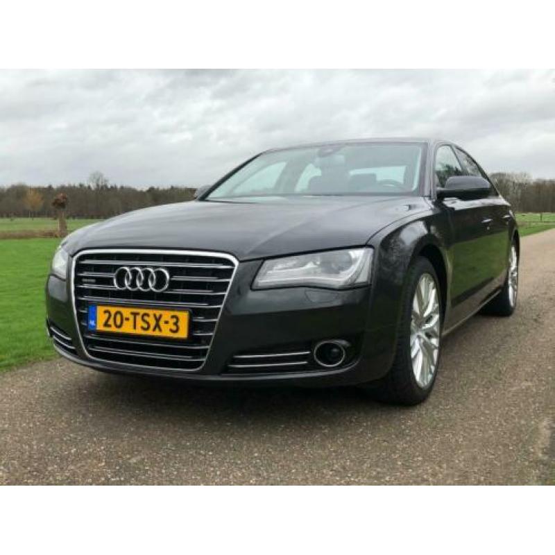 Audi A8 4.2 FSI Quattro Pro-Line + " Zeer Mooi "