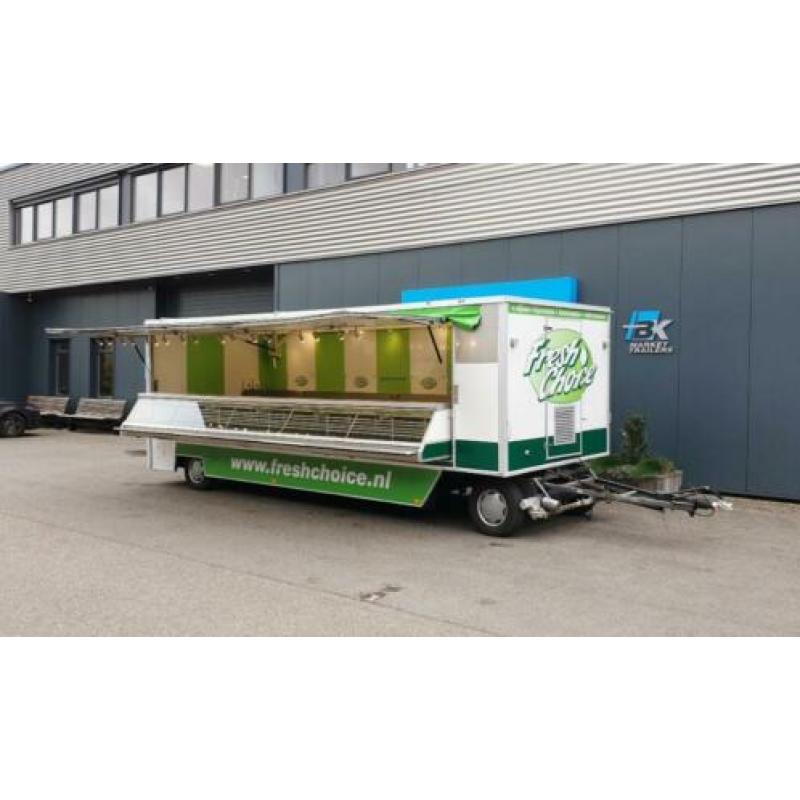 Verkoopwagen voor olijven, kaas, kip, broodjes enz.