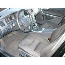 VOLVO V60 D4 190pk Geartronic Nordic+