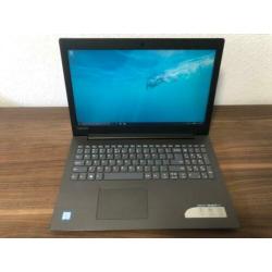 Lenovo laptop ( 2,5Ghz 7th gen i5 - SSD)