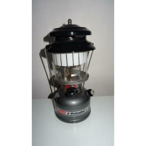 Coleman Unleaded 1 benzine lamp/lantaarn met 8 nieuwe gloei