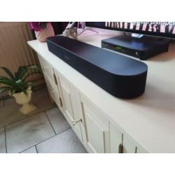 Sonos Beam soundbar zwart in nieuwstaat met de factuur.