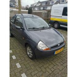 Loop of sloop Ford KA 1.3 I 44KW 2002 Grijs