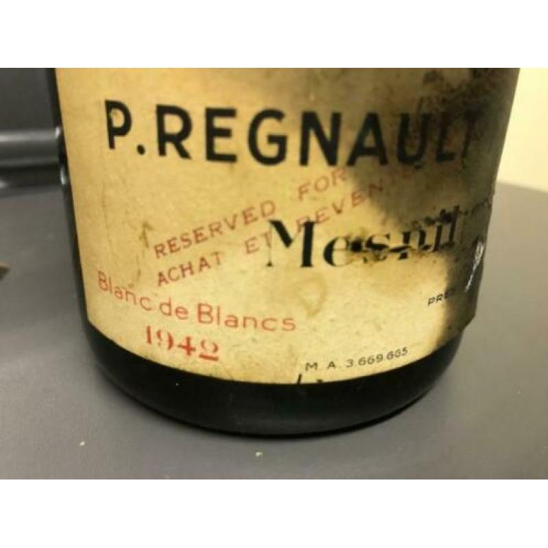 P. Regnault Fils Mesnil Brut champagne 1942