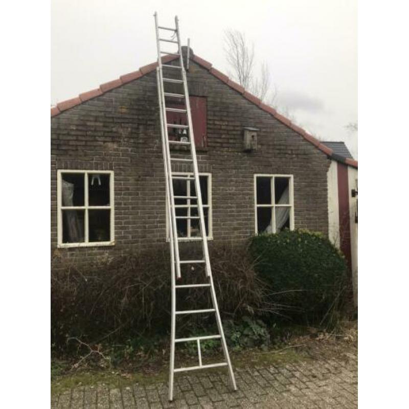 Tweedelige ladder