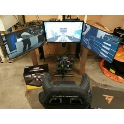 Complete racesimulator incl. Playseat en 3 schermen
