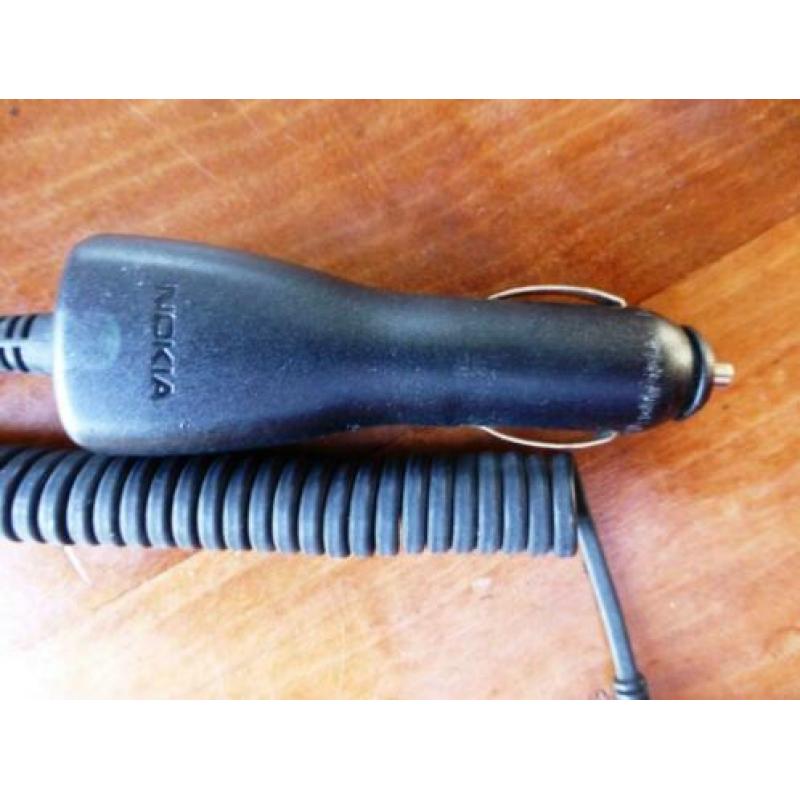Nokia Autolader DC-4 12V / 24V