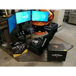 Complete racesimulator incl. Playseat en 3 schermen