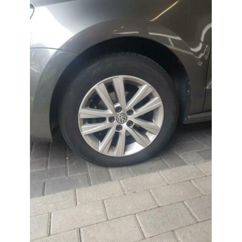 VW Polo lichtmetalen velgen.