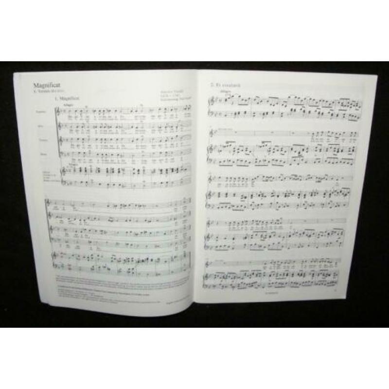 Antonio Vivaldi - Magnificat RV 610 - Per Soli Sat, Coro SAT
