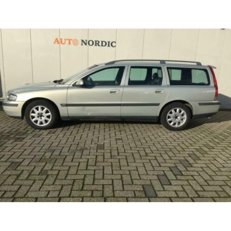Volvo V70 2.4 Comfort Line