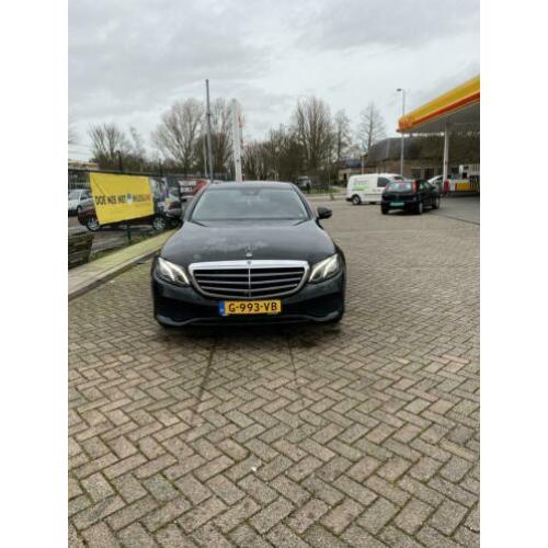 Mercedes E-Klasse 2.0 E220 D Sedan AUT 2018 Zwart