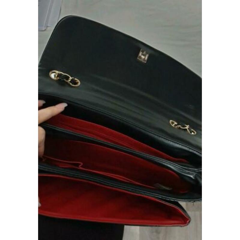 Chanel flap bag tas zwart chain ketting CC button patch