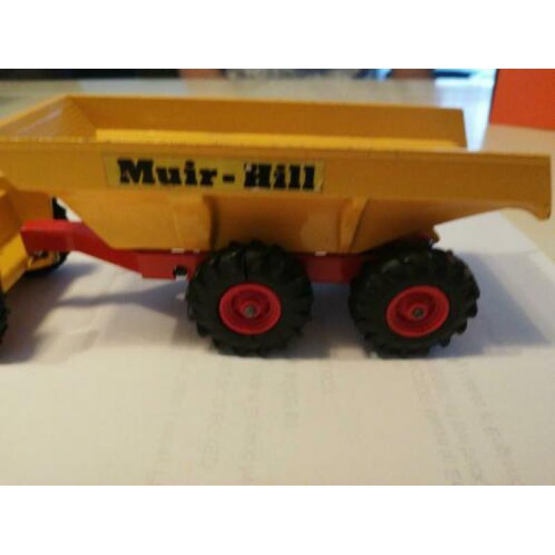 Matchbox Muir Hill K5 tractor en trawler 1973
