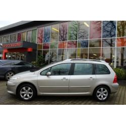 Peugeot 307 SW 2.0-16V Pack / PANODAK / AIRCO-ECC / CRUISE C