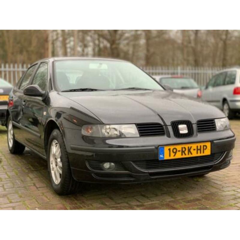 Seat Leon LEON 1.6 16V Airco/Cruise control