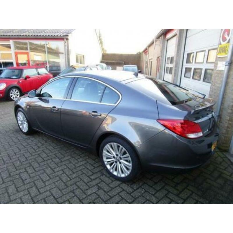 Opel Insignia 1.6 BUSINESS (bj 2009)