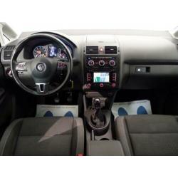 Volkswagen Touran 1.2 TSI Highline BlueMotion 7persoons, Nav