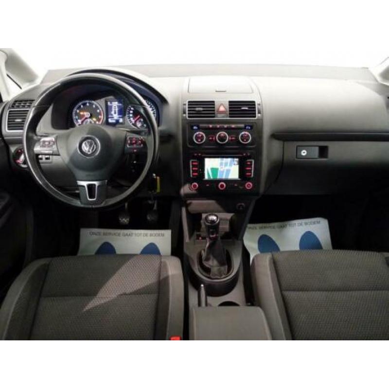 Volkswagen Touran 1.2 TSI Highline BlueMotion 7persoons, Nav