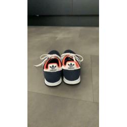 Adidas schoenen blauw roze maat 36 2/3