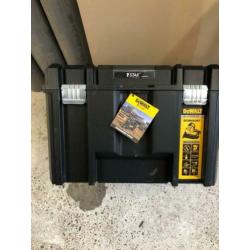 DeWalt gereedschapskoffer en koelbox