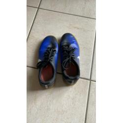 Nike schoenen blauw met zwart maat 36