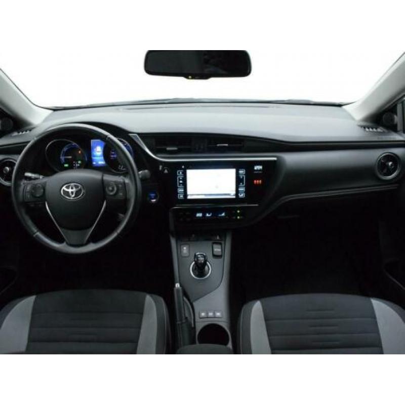 Toyota Auris Touring Sports 1.8 Hybrid Dynamic | Navi