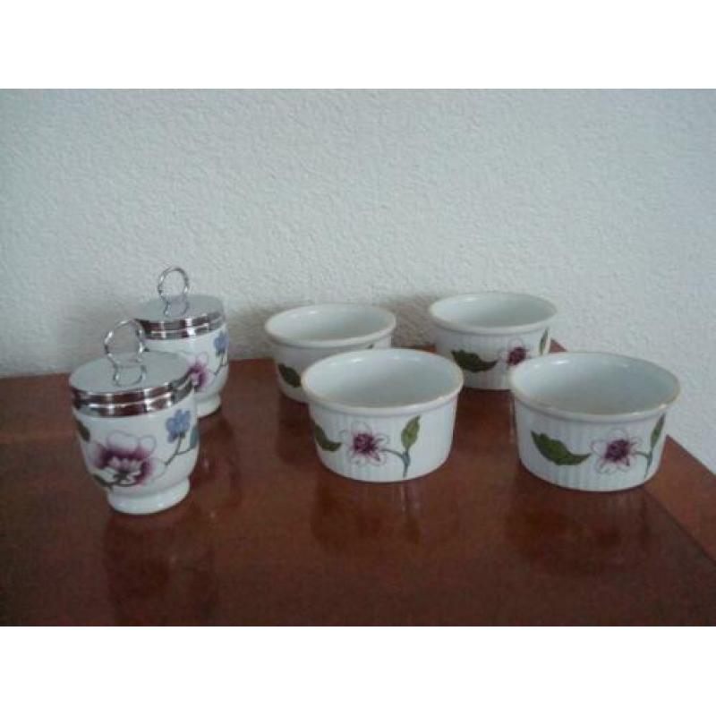 Royal Worcester Egg Coddlers en bakjes