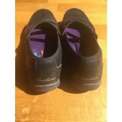 Sketchers ballerinas zwart mt36 1x gedragen??