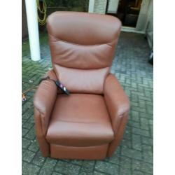 Sta Op Leren fauteuil. Prominent in Nieuwstaat