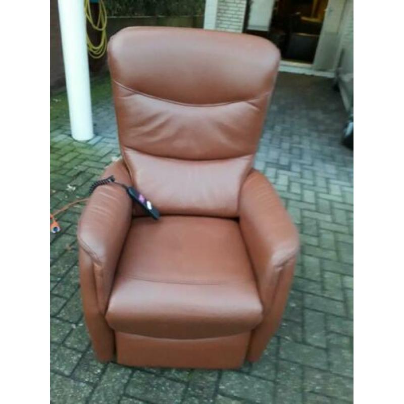 Sta Op Leren fauteuil. Prominent in Nieuwstaat