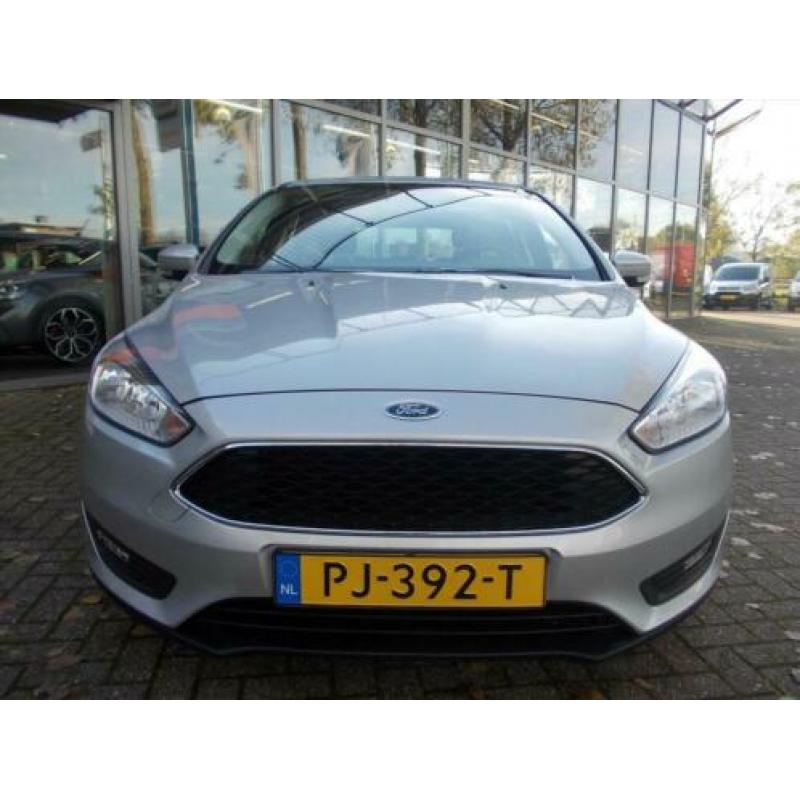 Ford Focus 1.5 TDCi 120pk TREND Business 5drs NAVI!
