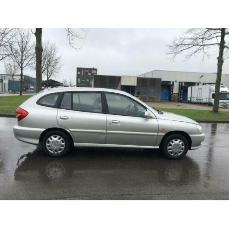 Kia Rio 1.3 LS Elektr.ramen,CPV,Aibags,Trekhaak,Radio-CD,Enz