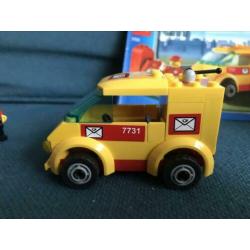 Lego city 7731 postwagen busje van brievenbus