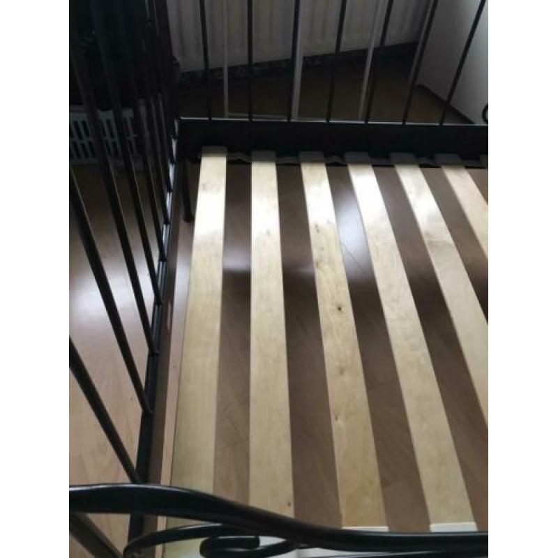 Zwart meisjes bed incl lattenbodem